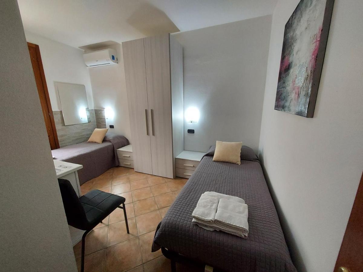 B&B Villa Martina ซาร์ดารา ภายนอก รูปภาพ